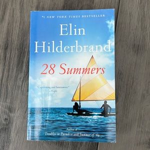 Paperback 28 Summers by Elin Hildebrand
